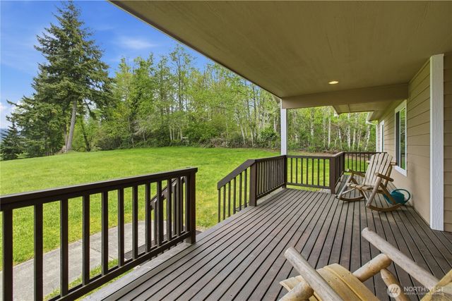 25906 272nd Avenue SE, Ravensdale, WA 98051
