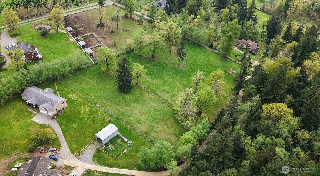 25906 272nd Avenue SE, Ravensdale, WA 98051