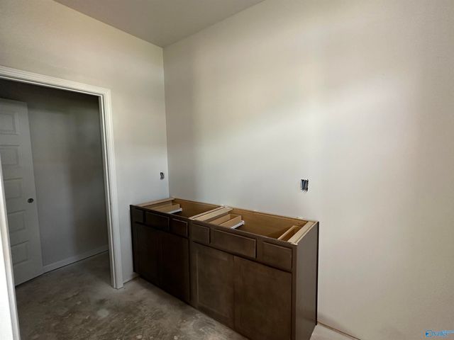 327 Emma Way, New Market, AL 35761