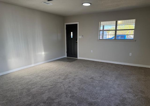 907 E 15th St, Big Spring, TX 79720