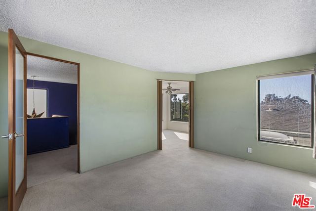 1017 Pearl Street E, Santa Monica, CA 90405