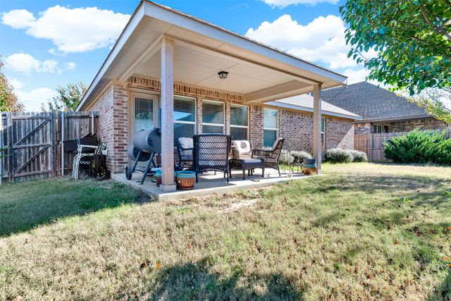 11800 Bexley Drive, Burleson, TX 76028
