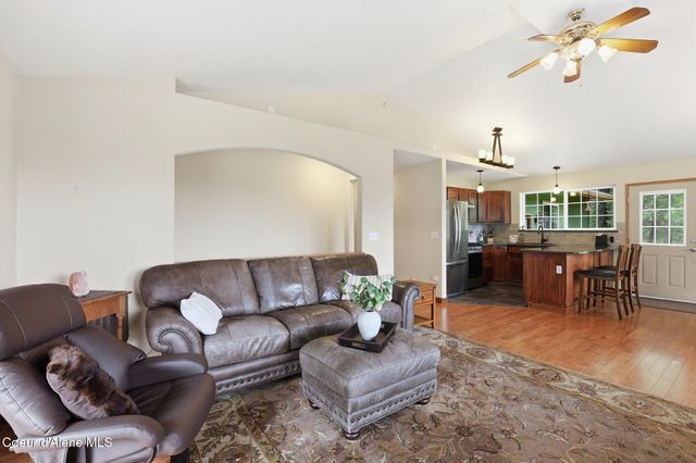 8766 W Barrett Dr, Rathdrum, ID 83858
