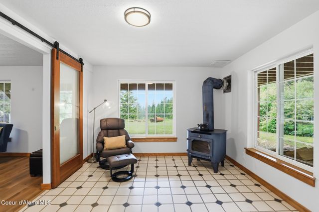 8766 W Barrett Dr, Rathdrum, ID 83858