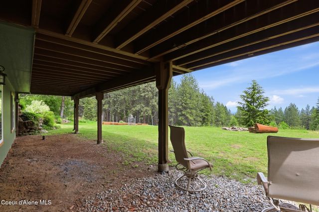 8766 W Barrett Dr, Rathdrum, ID 83858
