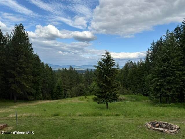 8766 W Barrett Dr, Rathdrum, ID 83858