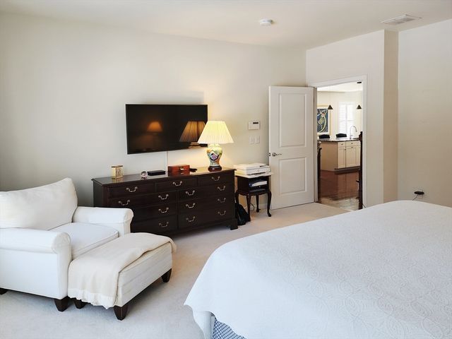 59 Brooksmont Dr 59, Holliston, MA 01746