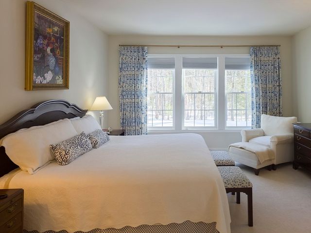 59 Brooksmont Dr 59, Holliston, MA 01746