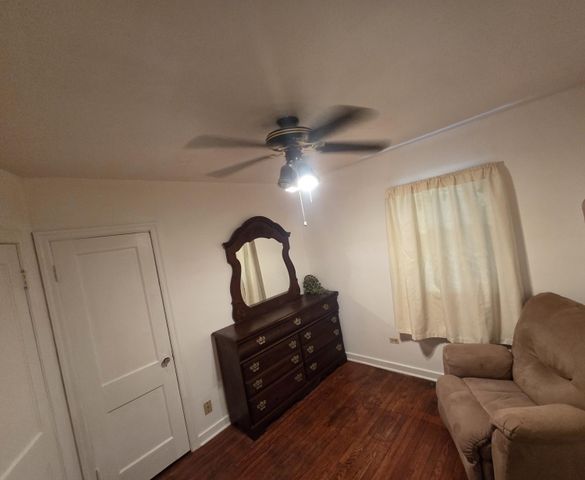 840 175th Street, Hammond, IN 46324