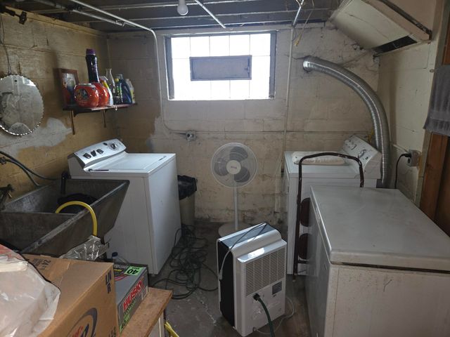 840 175th Street, Hammond, IN 46324