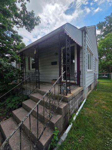 840 175th Street, Hammond, IN 46324