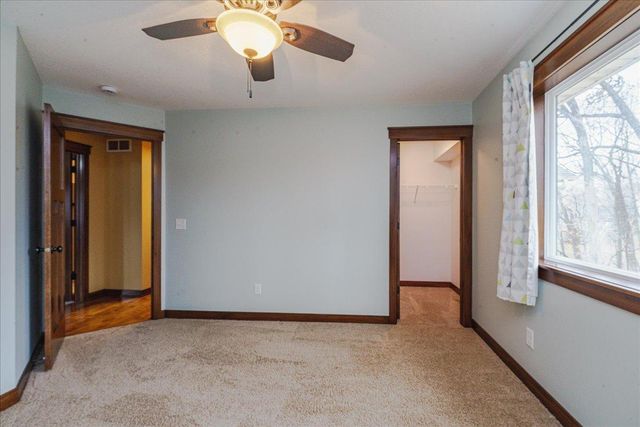 7507 Taylor Drive, Savage, MN 55378