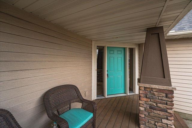 7507 Taylor Drive, Savage, MN 55378