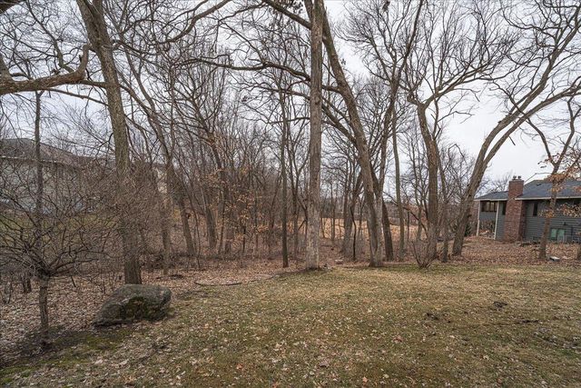 7507 Taylor Drive, Savage, MN 55378