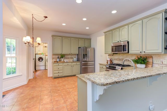 4212 Sprucedale Drive, Raleigh, NC 27613