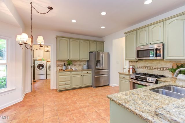 4212 Sprucedale Drive, Raleigh, NC 27613