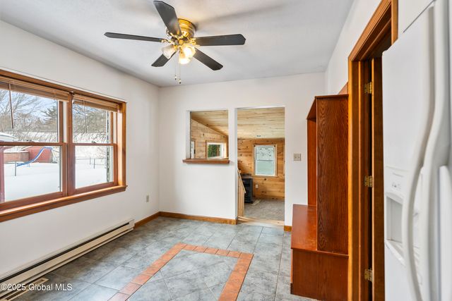 196 Conqua Lane, Rotterdam, NY 12306
