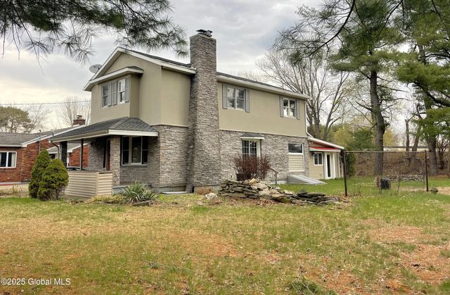 196 Conqua Lane, Rotterdam, NY 12306