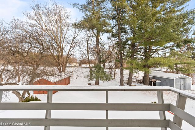 196 Conqua Lane, Rotterdam, NY 12306