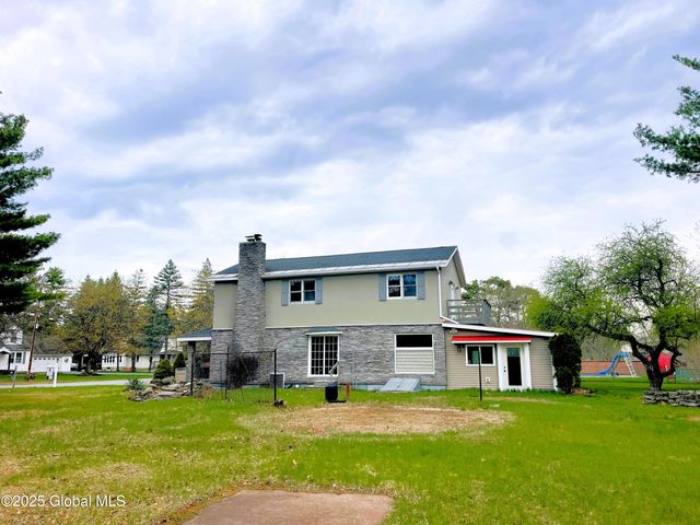 196 Conqua Lane, Rotterdam, NY 12306