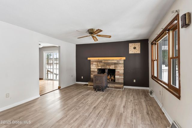 196 Conqua Lane, Rotterdam, NY 12306