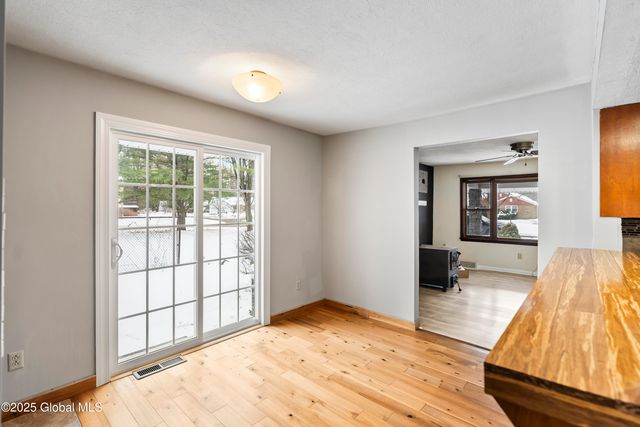 196 Conqua Lane, Rotterdam, NY 12306