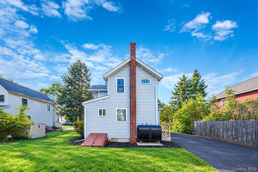 85 Jayne Avenue, Patchogue, NY 11772 — photo 5