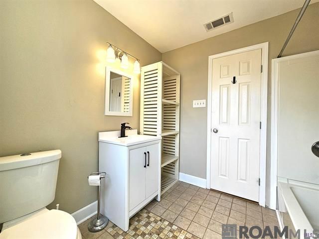 4565 Wells St, Baton Rouge, LA 70808