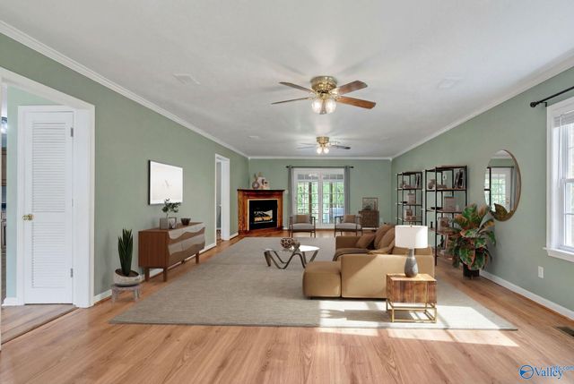 22519 Holt Road, Athens, AL 35613