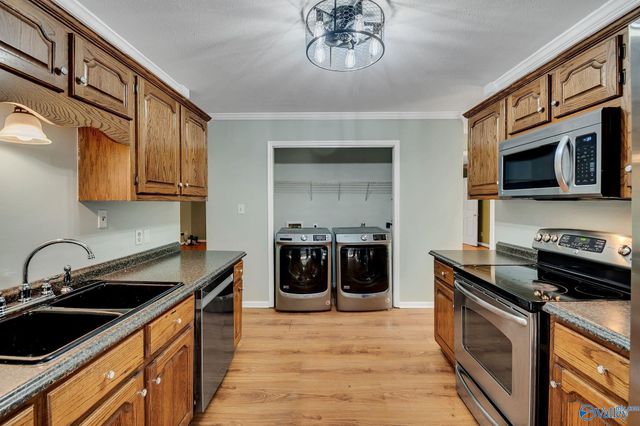 22519 Holt Road, Athens, AL 35613