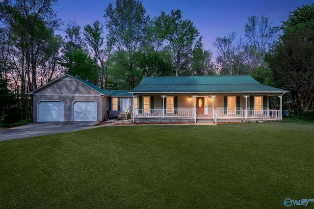 22519 Holt Road, Athens, AL 35613