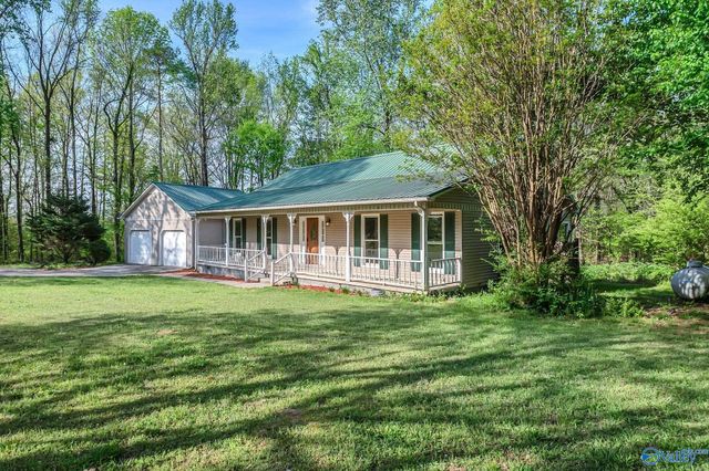 22519 Holt Road, Athens, AL 35613