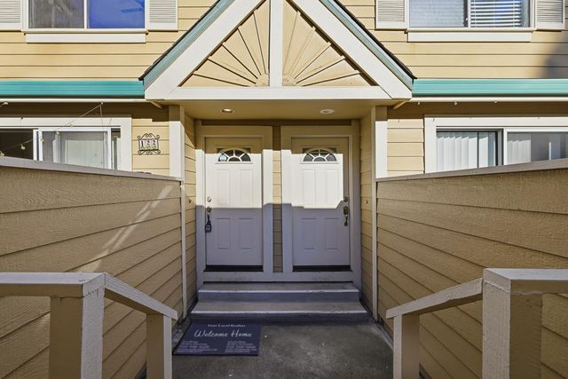 122 Vista Hermosa, Walnut Creek, CA 94597