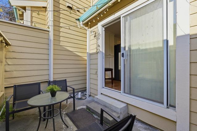 122 Vista Hermosa, Walnut Creek, CA 94597