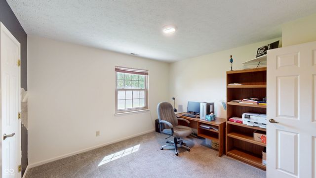 4221 Bay Leaf Circle, Indianapolis, IN 46237