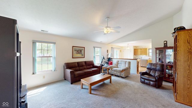 4221 Bay Leaf Circle, Indianapolis, IN 46237