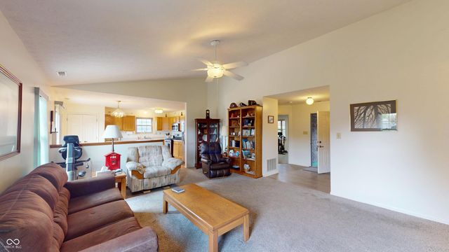 4221 Bay Leaf Circle, Indianapolis, IN 46237