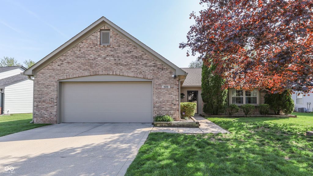4221 Bay Leaf Circle, Indianapolis, IN 46237