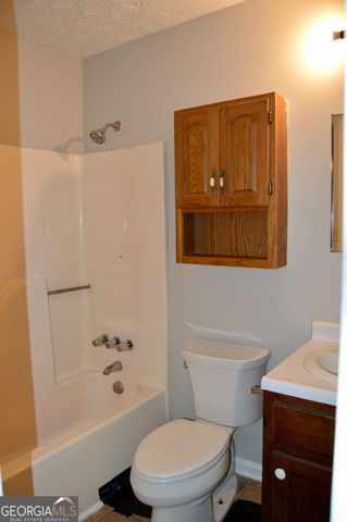 160 A&B VFW Drive, Watkinsville, GA 30677