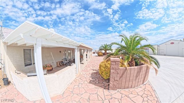 2301 Zephyr Avenue, Pahrump, NV 89048