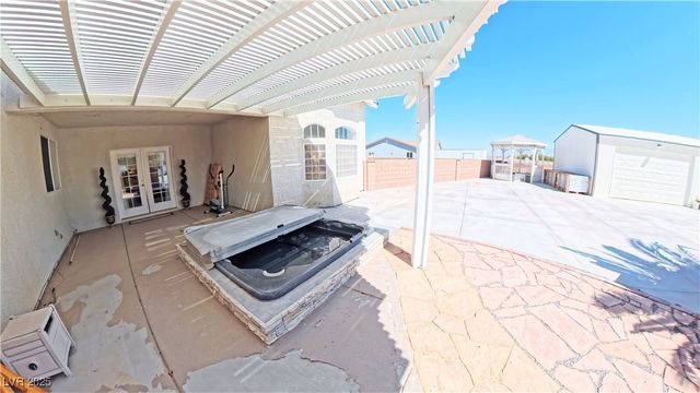 2301 Zephyr Avenue, Pahrump, NV 89048