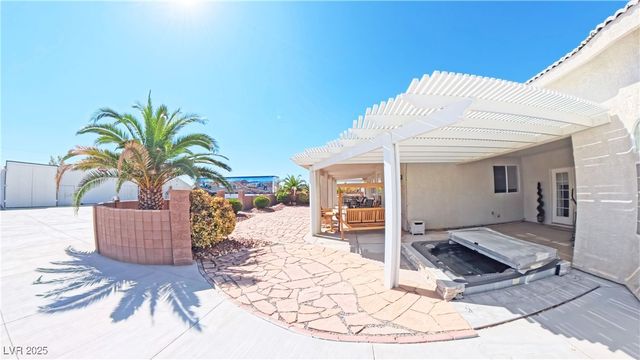 2301 Zephyr Avenue, Pahrump, NV 89048