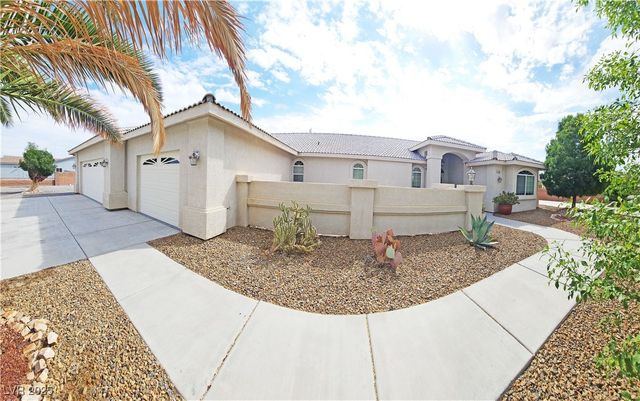 2301 Zephyr Avenue, Pahrump, NV 89048
