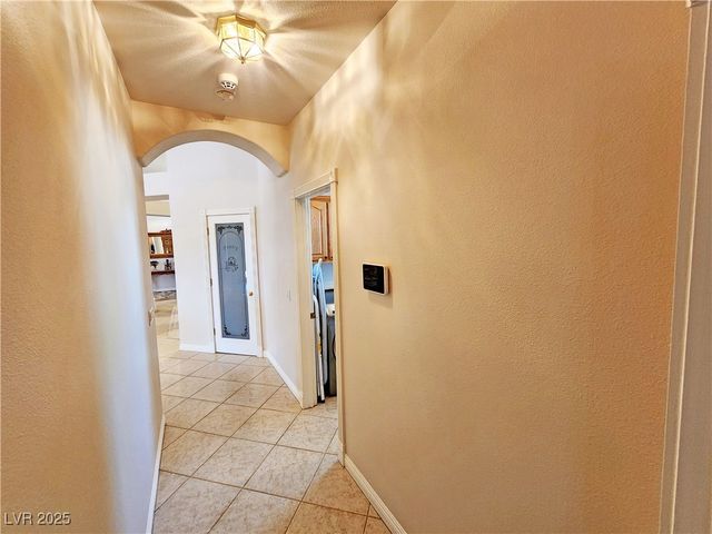 2301 Zephyr Avenue, Pahrump, NV 89048