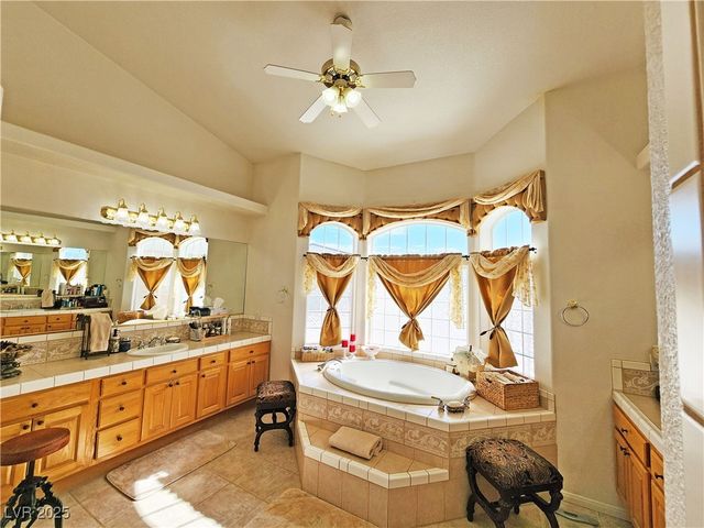 2301 Zephyr Avenue, Pahrump, NV 89048