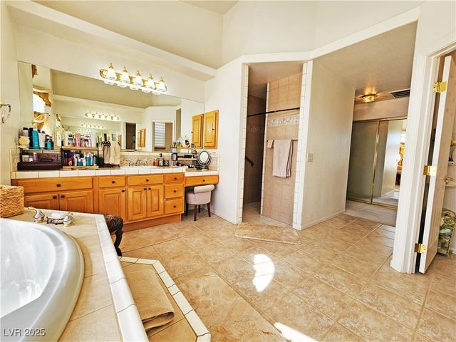 2301 Zephyr Avenue, Pahrump, NV 89048