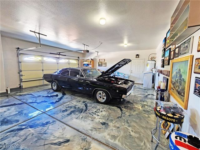 2301 Zephyr Avenue, Pahrump, NV 89048