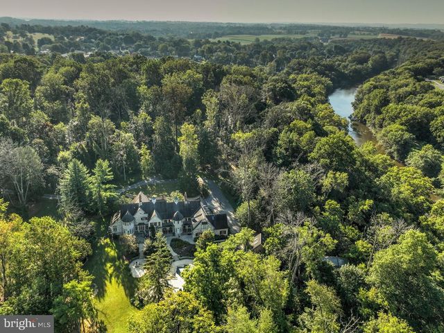 636 BEAN HILL RD, Lancaster, PA 17603