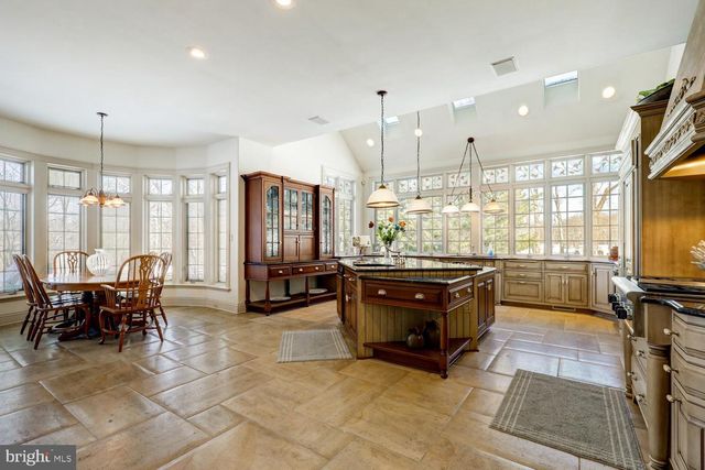 636 BEAN HILL RD, Lancaster, PA 17603