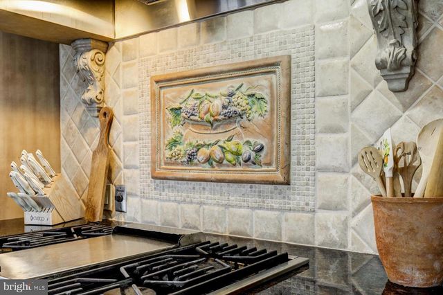 636 BEAN HILL RD, Lancaster, PA 17603